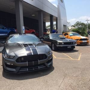 Meet your Posher, Daniel